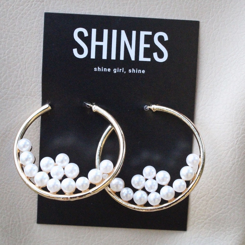 Hoop Pearl Earrings